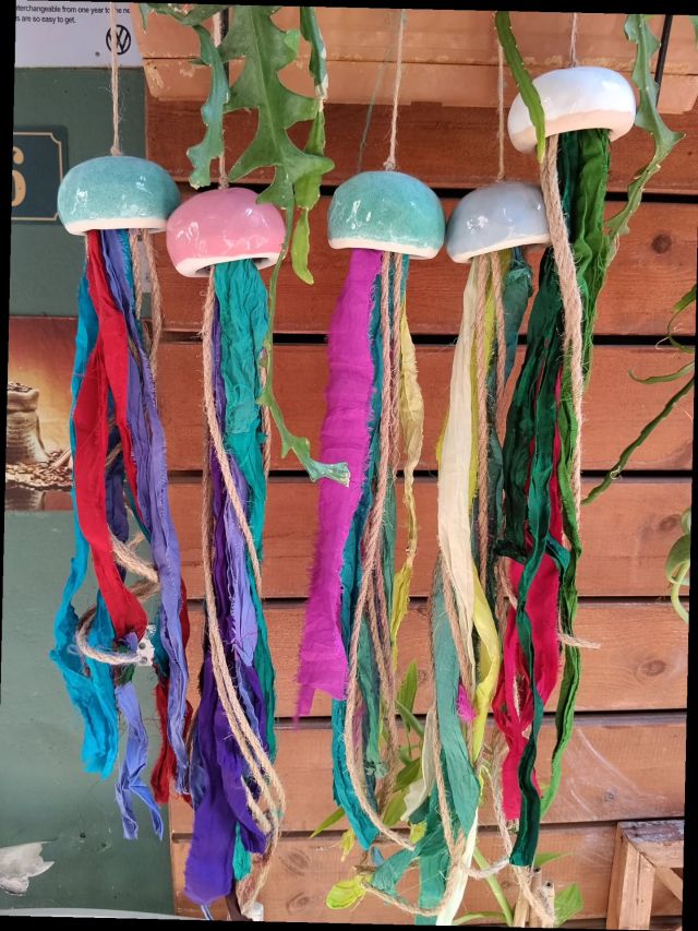 New colours of your favourite jellyfish out now!
#handmadeceramıcs #ceramicart #ceramicstudio #greekceramics #pottersofinstagram